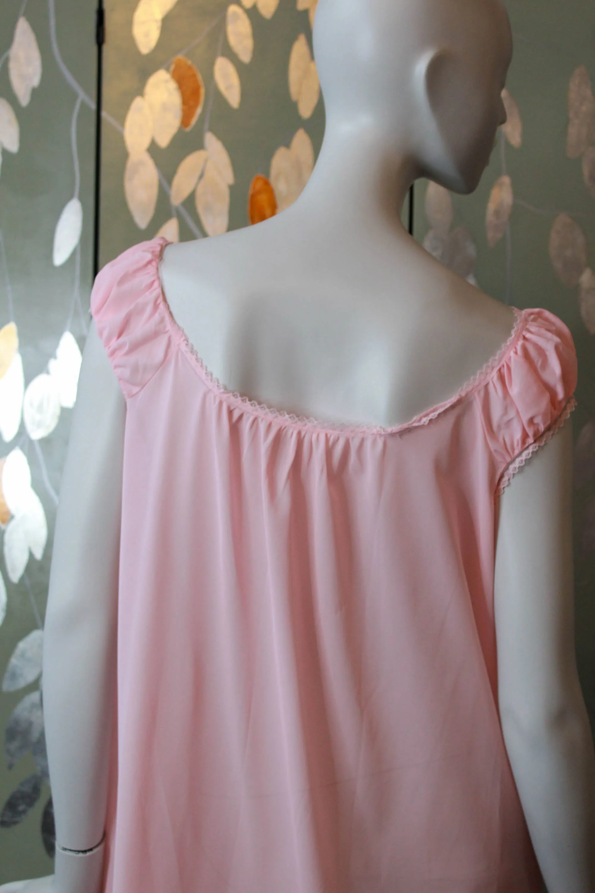 1960s Pink Puff Sleeve Nightgown, Large