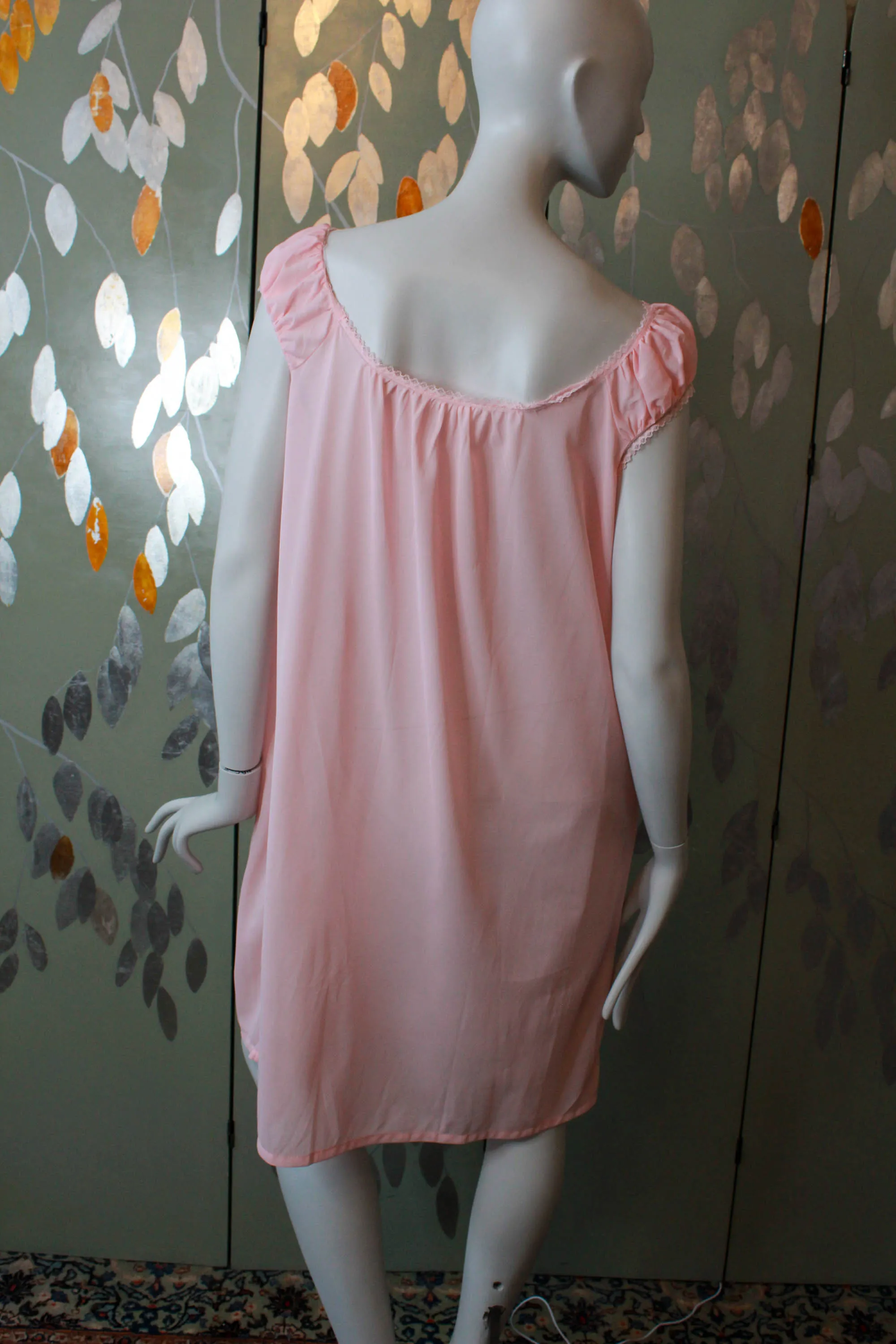 1960s Pink Puff Sleeve Nightgown, Large