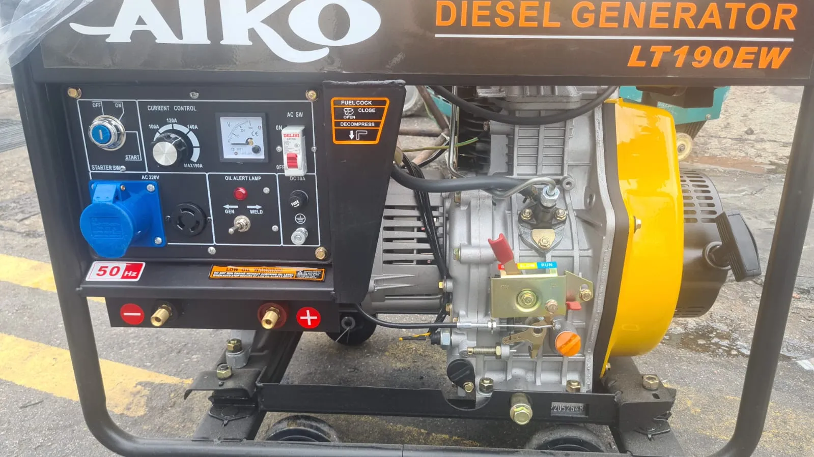 Aiko Diesel Welding (Welder) Generator with 2000W | Model : LT-190EW