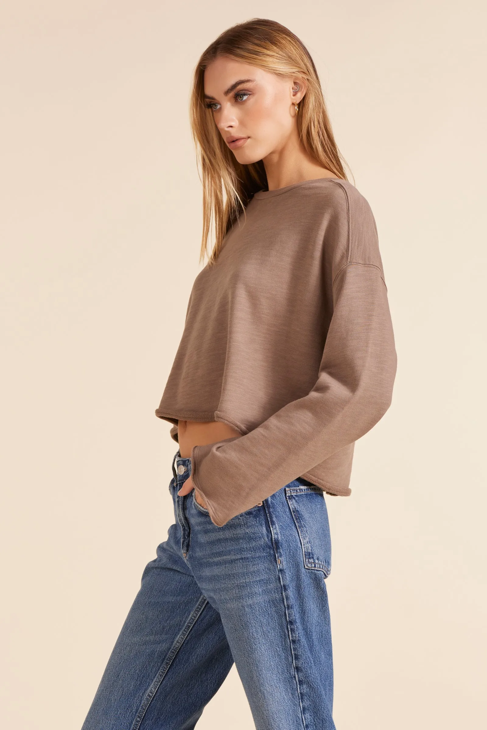 PULLOVER SWEATSHIRT