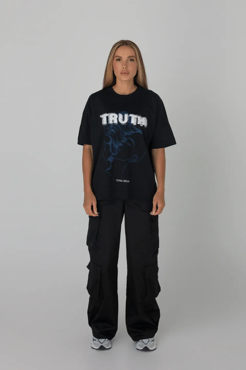 T-shirt damski oversize TRUTH - czarny