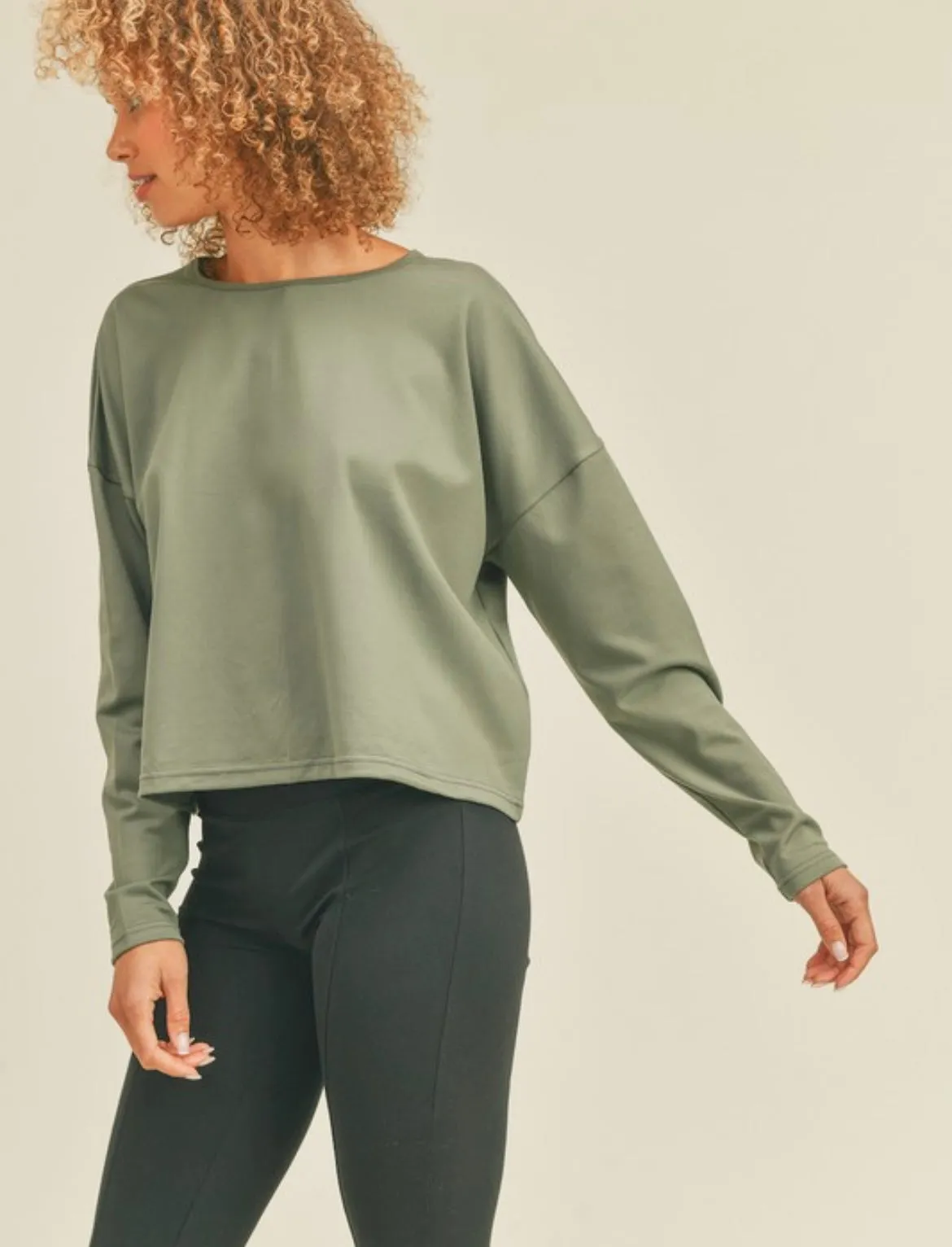 The Kim Cropped Workout Pullover