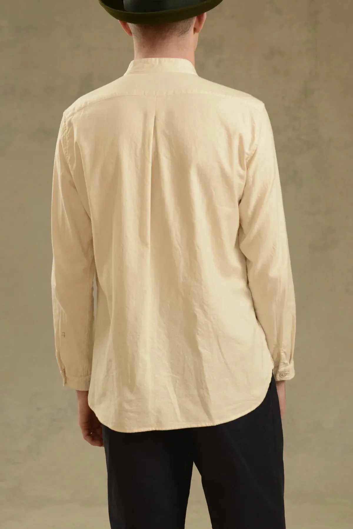 Workhouse Bed Shirt ecru